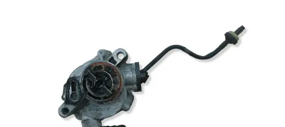 Peugeot 308 Vacuum pump 9804021880
