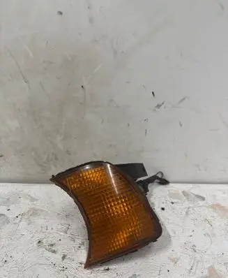 BMW 5 E34 Front indicator light 183270