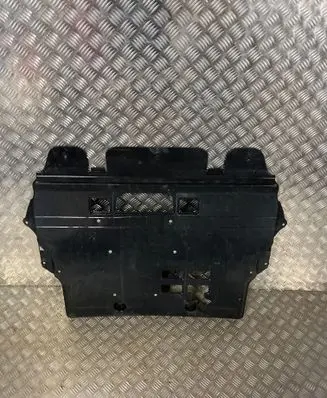 Citroen DS4 Engine splash shield/under tray
