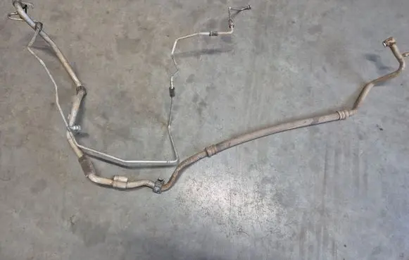 Mitsubishi L200 Air conditioning (A/C) pipe/hose 