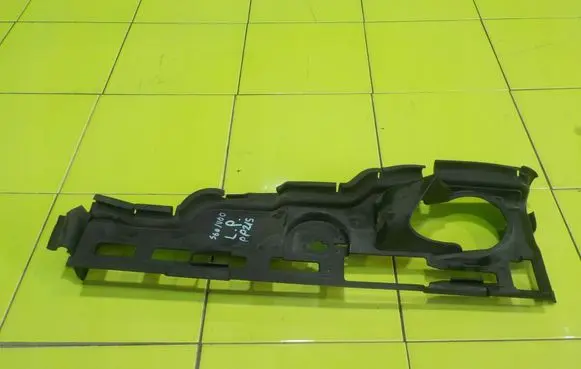 Volvo S60 Intercooler air channel guide 31290775 PP215