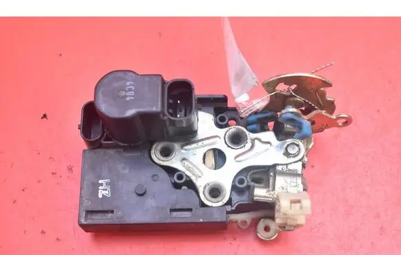 Front door lock