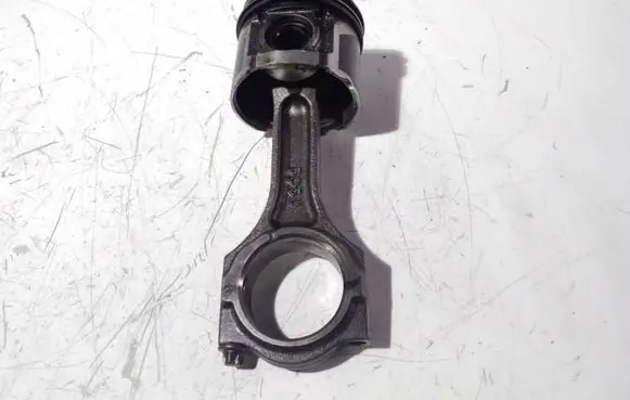 Mazda 6 Piston with connecting rod 5C5U