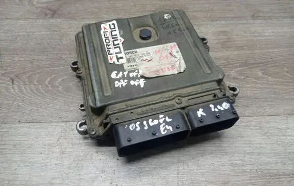 Volvo S60 Engine control unit/module 0281012103 30729826
