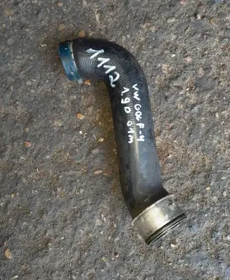 Volkswagen Golf IV Intercooler hose/pipe