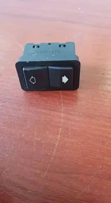 BMW 7 E38 Electric window control switch 8368974