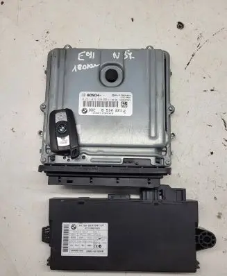 BMW 3 E90 E91 Engine ECU kit and lock set 8510221 9237047 0281016838