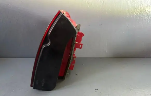Volkswagen PASSAT B5.5 Rear/tail lights 28409014
