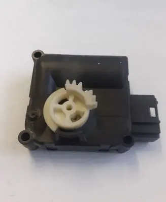 Audi A6 S6 C6 4F Intake manifold valve actuator/motor 4F0820511A 0132801359