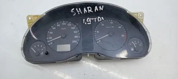 Volkswagen Sharan Speedometer (instrument cluster) 7M0919861R