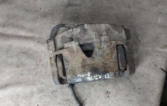 Ford S-MAX Front brake caliper