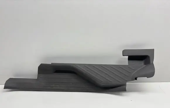 Toyota Prius+ (ZVW40) Rear sill trim cover 6791847060