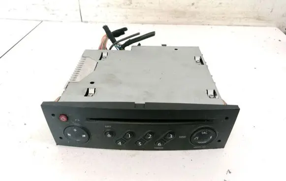 Renault Megane II Radio/CD/DVD/GPS head unit 8200505114 8200505114T