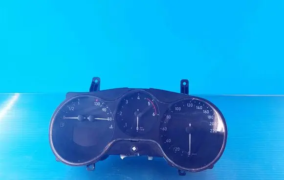 Seat Toledo III (5P) Speedometer (instrument cluster) 5P0920804C 0682 A2C53029632