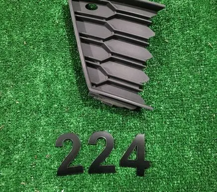 Skoda Fabia Mk3 (NJ) Front bumper lower grill 6V0853666A