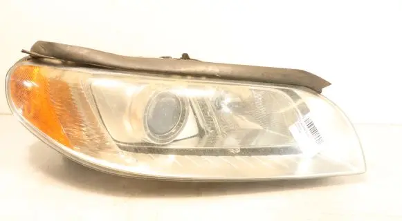 Volvo V70 Headlight/headlamp