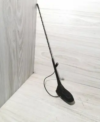 Radio antenna