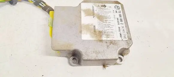 Volkswagen Touran I Airbag control unit/module 1T0909605C