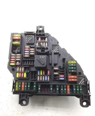 BMW 5 F10 F11 Fuse module 217033451F 923442401