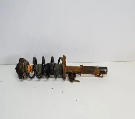 Volkswagen Polo Front shock absorber/damper