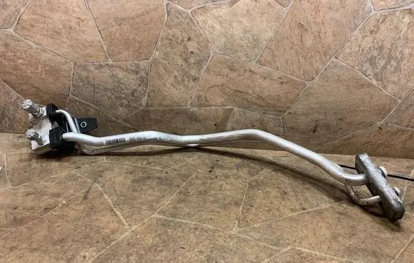 BMW X5 F15 Air conditioning (A/C) pipe/hose 9384257