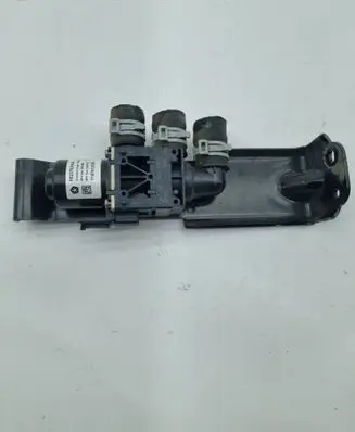 Chrysler Pacifica Coolant heater control valve 68237835AB 20210901 1147412356