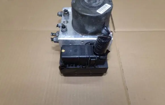 Mazda 3 I ABS Pump 3M512M110CA