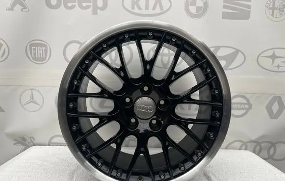 Audi Q7 4L R20 alloy rim 4L0601025G
