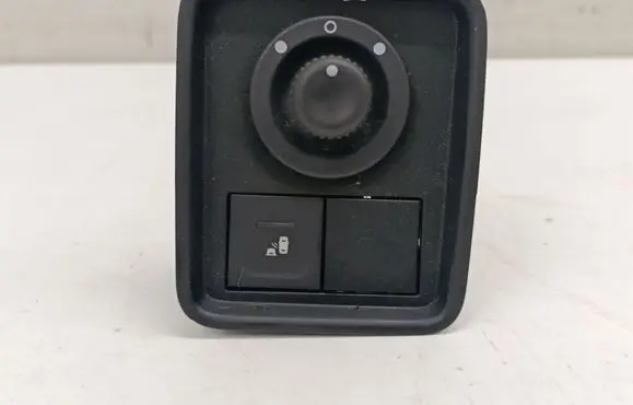 Dacia Duster II Wing mirror switch 681632296R 255704649R