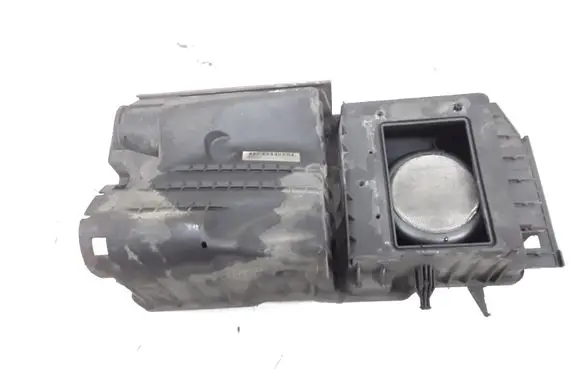 Volvo S40 Air filter box 30677532