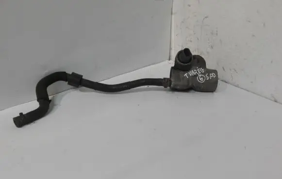 Volkswagen Touareg I Engine coolant pipe/hose 07Z121619