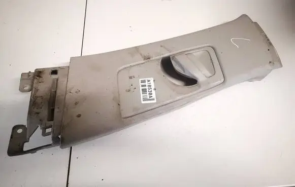 Toyota Auris 150 (B) pillar trim (top) 7302402011 73024-02011
