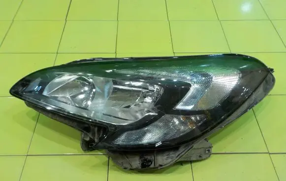 Opel Corsa E Headlight/headlamp 39108228