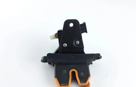 Tailgate/trunk/boot lock/catch/latch