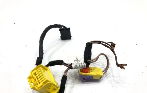 Volkswagen PASSAT B7 Airbag squib ring wiring 3C8971584F