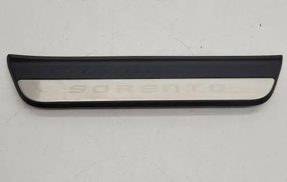 KIA Sorento IV Foot area side trim 85887P2100