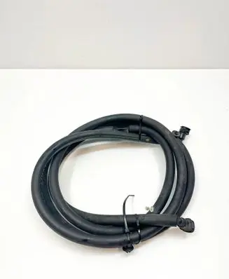 Mercedes-Benz SL R230 Air intake hose/pipe N67063