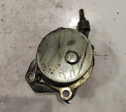 Peugeot 607 Vacuum pump 9631971580
