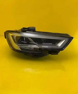 Audi A3 S3 8V Headlight/headlamp 8V0941034C