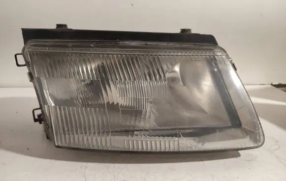 Volkswagen PASSAT B5 Headlight/headlamp 14869200