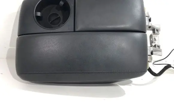 Audi Q7 4L Armrest 