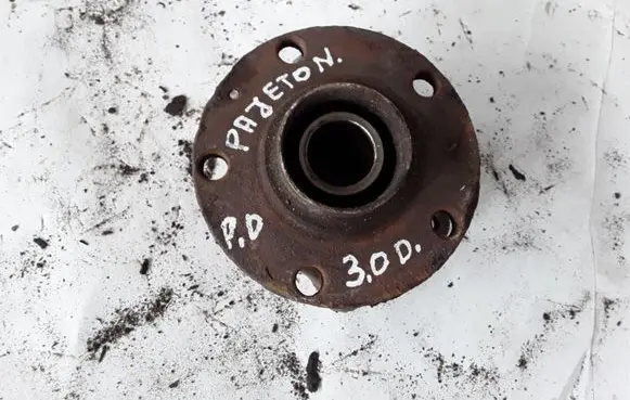 Volkswagen Phaeton Front wheel ball bearing 4E0407