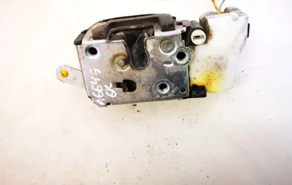 Alfa Romeo 147 Rear door lock b792