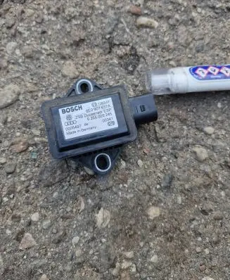 ESP acceleration yaw rate sensor