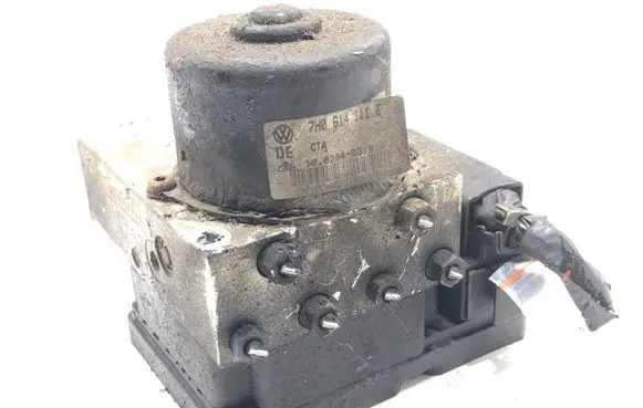 Volkswagen Transporter - Caravelle T5 ABS Pump 7H0614111E