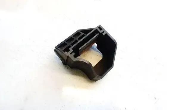 BMW 1 E81 E87 Radiator mount bracket 