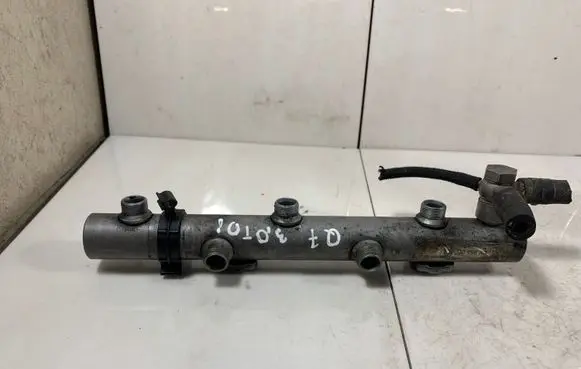 Audi Q7 4L Fuel main line pipe 059130090AG