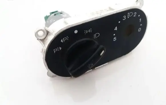 Ford Mondeo MK II Light switch 95BB13K196EA