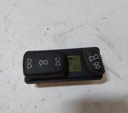 BMW 5 E39 Seat control switch 61318368934