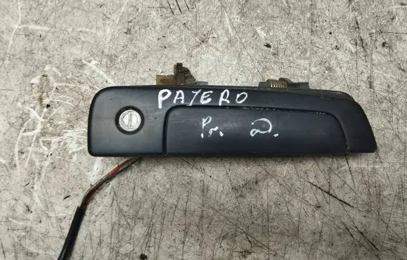Mitsubishi Pajero Pinin Front door exterior handle MR271868